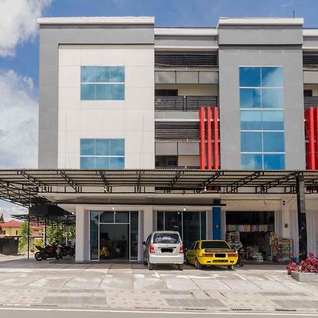 Reddoorz Syariah Near Lubang Jepang Bukittinggi Hotel Exterior foto